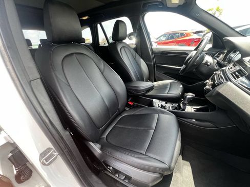 Used 2018 BMW X1 xDrive28i AWD/4WD image 16