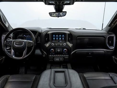 Used 2021 GMC Sierra 2500 Denali w/ Denali Ultimate Package image 11