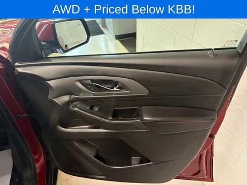Used 2018 Chevrolet Traverse LT AWD/4WD image 21
