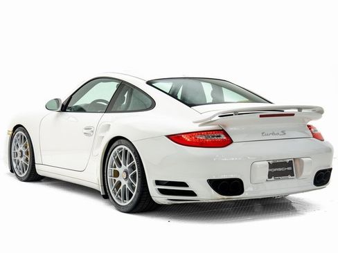 Used 2011 Porsche 911 Turbo S image 3