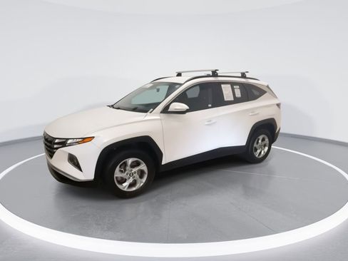 Used 2023 Hyundai Tucson SEL AWD/4WD image 6