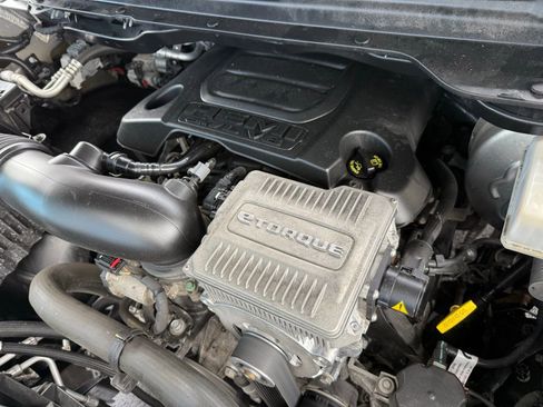 Used 2020 RAM 1500 Laramie image 37