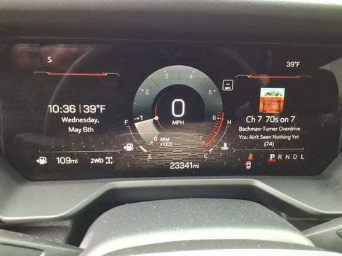 Used 2025 GMC Acadia Elevation AWD/4WD image 20