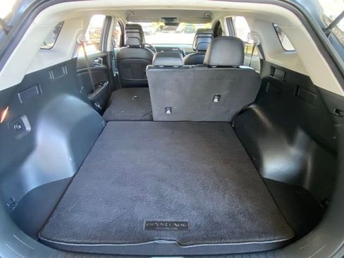 Used 2024 Kia Sportage EX image 28