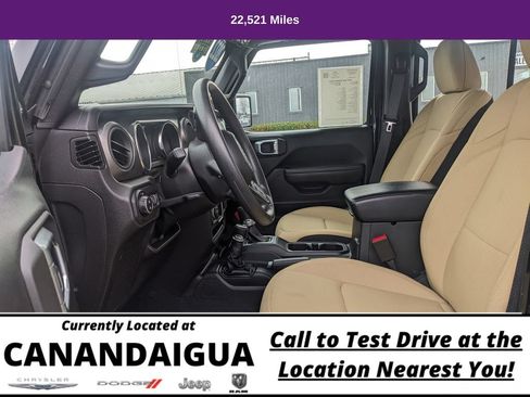 Used 2022 Jeep Gladiator Sport AWD/4WD image 23