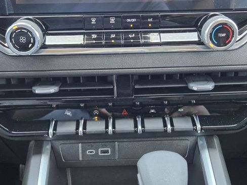 New 2026 Chevrolet Colorado W/T image 14