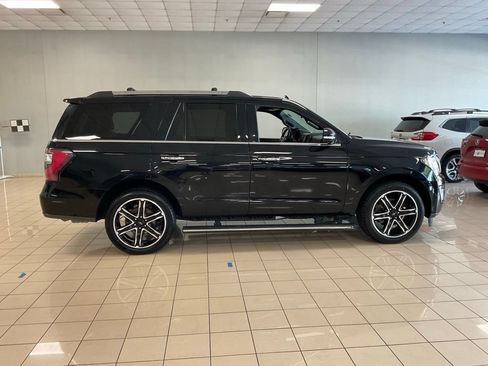 Used 2021 Ford Expedition Limited AWD/4WD image 7