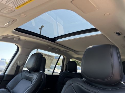 New 2025 Lincoln Aviator Reserve w/ Equipment Group 201A image 26