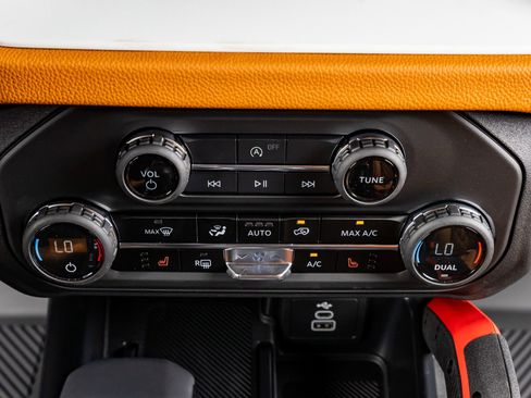 Used 2026 Ford Bronco Heritage Edition image 27