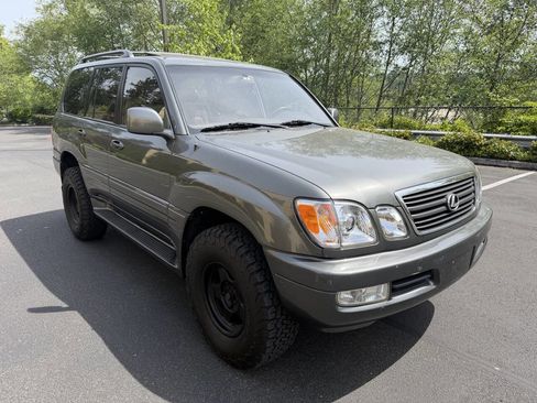 Used 1999 Lexus LX 470 4WD image 3