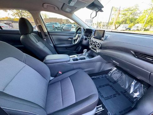 Used 2024 Nissan Sentra SV image 12