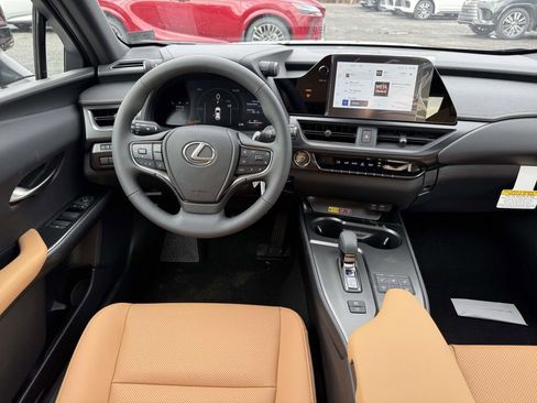 New 2026 Lexus UX 300h 300h Premium image 8
