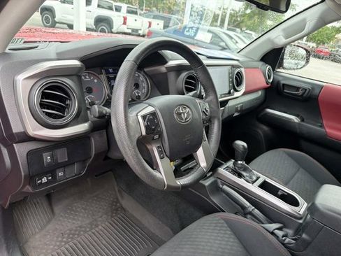 Certified 2022 Toyota Tacoma SR5 w/ Technology Package RWD image 11