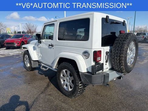 Used 2015 Jeep Wrangler Sahara w/ Mopar Chrome Edition Group image 10