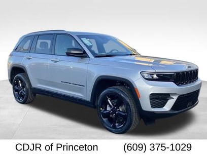 New 2025 Jeep Grand Cherokee Altitude