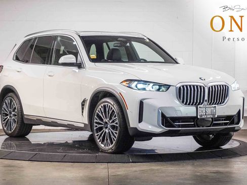 Used 2026 BMW X5 sDrive40i w/ Premium Package RWD image 1