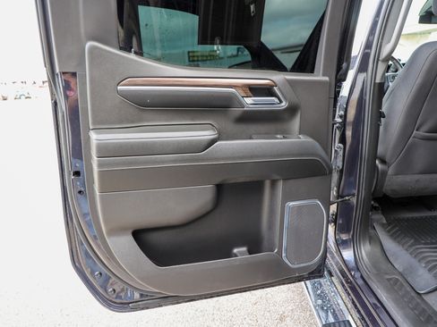 Used 2024 Chevrolet Silverado 1500 LT RWD image 31