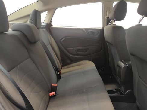 Used 2019 Ford Fiesta SE image 19