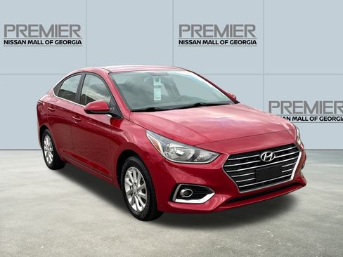 Used 2022 Hyundai Accent SEL image 3