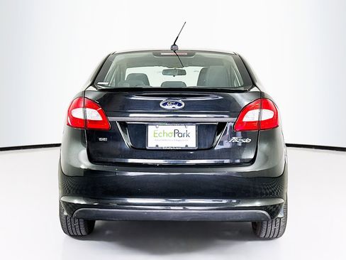 Used 2013 Ford Fiesta SE image 7