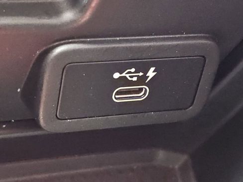 Used 2020 BMW 330i xDrive Sedan w/ Convenience Package image 18