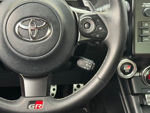 Used 2023 Toyota GR86 Premium w/ ALL Weather Mat Package (TMS) RWD image 20