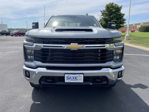 Used 2024 Chevrolet Silverado 2500 LT w/ All Star Edition AWD/4WD image 8