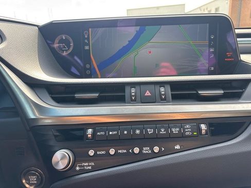 Used 2021 Lexus ES 350 F Sport w/ Accessory Package FWD image 33