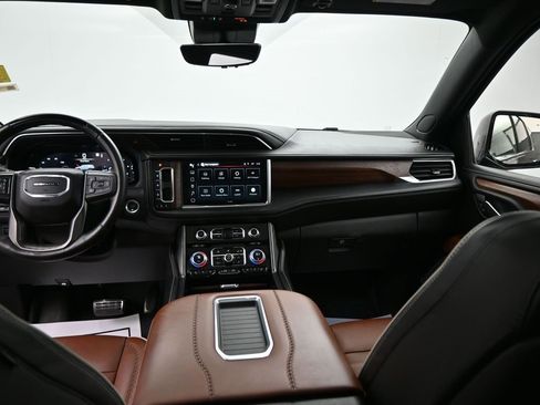 Used 2023 GMC Yukon XL Denali Ultimate image 23