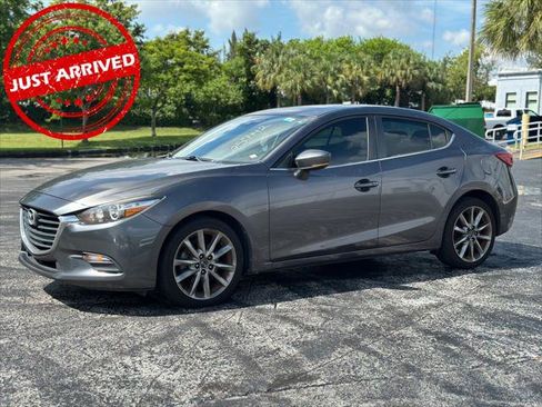Used 2018 MAZDA MAZDA3 Touring FWD image 1