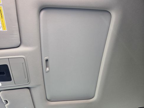 Used 2025 Honda CR-V EX-L image 22