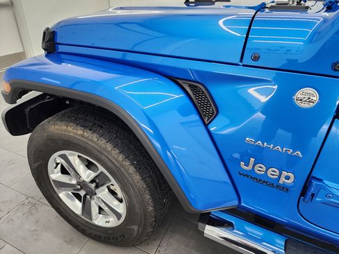 Used 2022 Jeep Wrangler Unlimited Sahara w/ LED Lighting Group image 29