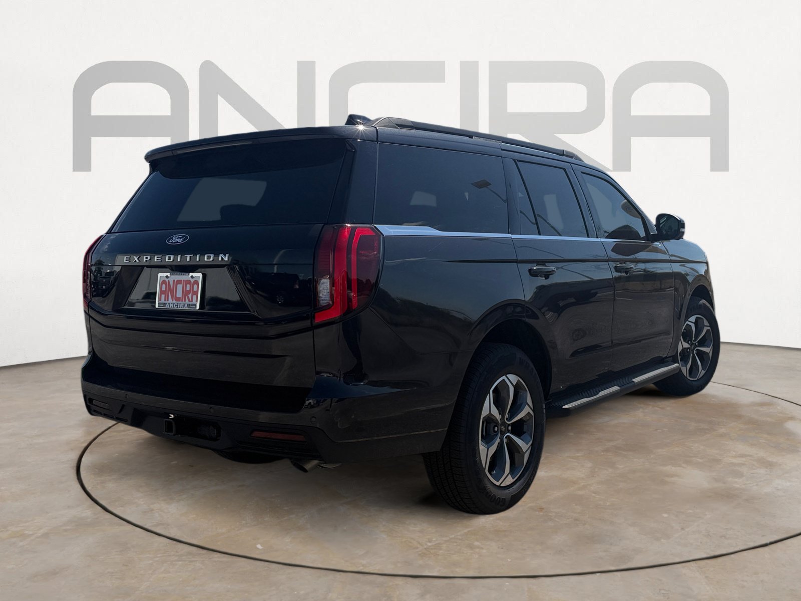 Used 2027 Ford Expedition Active RWD image 7