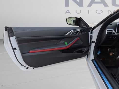Used 2026 BMW M440i Coupe RWD image 13