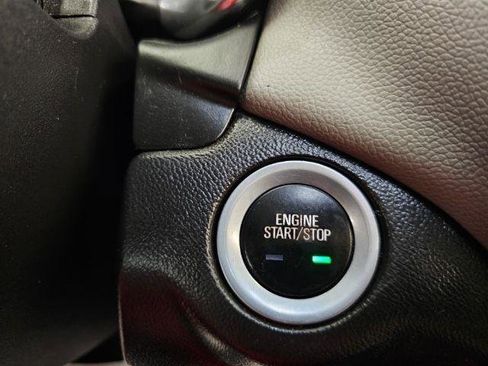 Used 2018 Chevrolet Equinox LS image 15