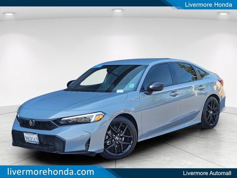 Used 2025 Honda Civic Sport image 1