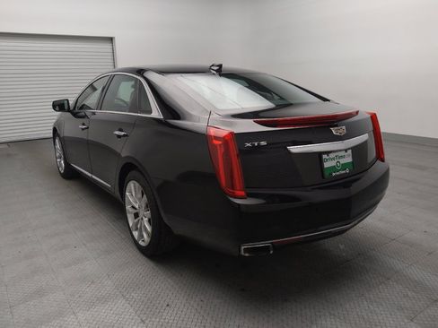 Used 2017 Cadillac XTS Luxury FWD image 5