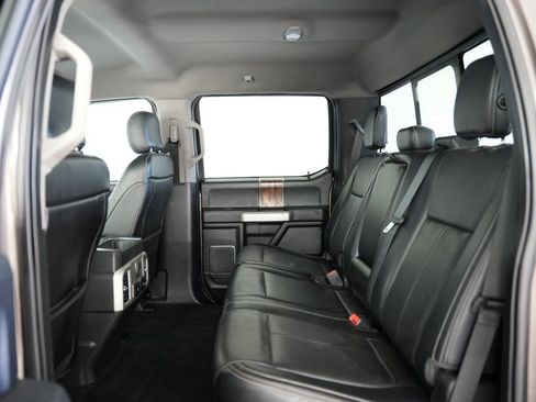 Used 2018 Ford F150 Lariat w/ Equipment Group 502A Luxury AWD/4WD image 39