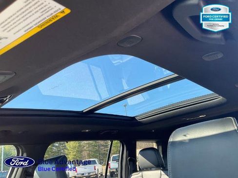 Used 2021 Jeep Grand Cherokee L Overland w/ Advanced Protech Group III image 16