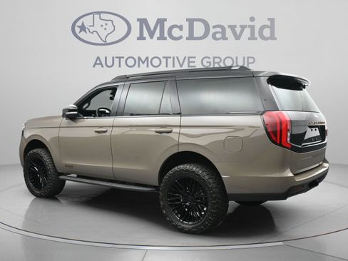 Used 2027 Ford Expedition Tremor w/ Driver's Package AWD/4WD image 6