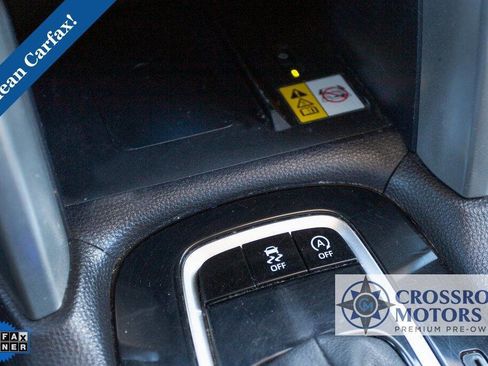 Used 2022 Toyota Corolla Cross XLE w/ Convenience Package image 40