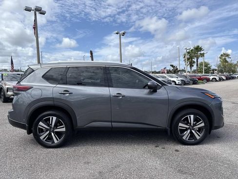 Certified 2024 Nissan Rogue SL image 2