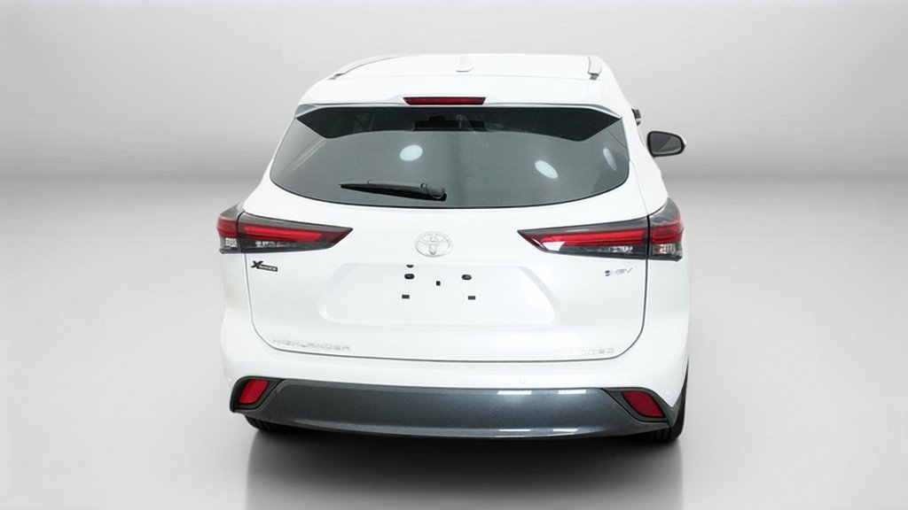 New 2026 Toyota Highlander Limited AWD/4WD image 12