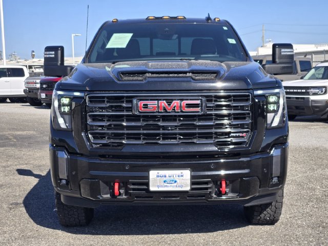Used 2024 GMC Sierra 2500 AT4 w/ AT4 Premium Plus Package AWD/4WD image 2