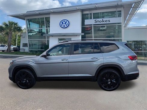 New 2026 Volkswagen Atlas SE image 7