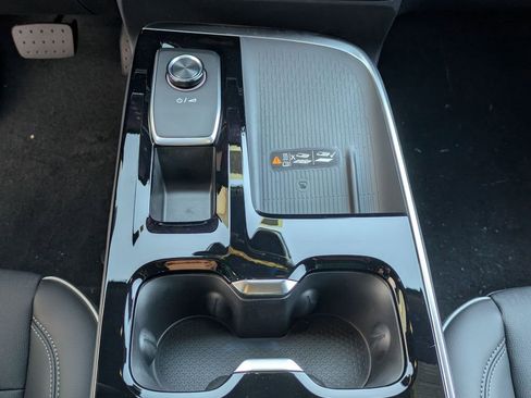 New 2026 Buick Enclave Preferred w/ Power Package image 16