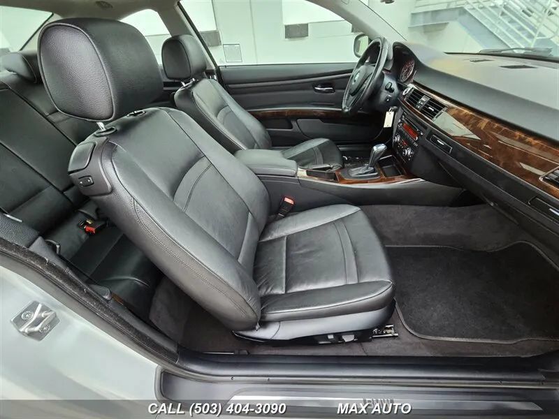 Used 2012 BMW 335i Coupe RWD image 16
