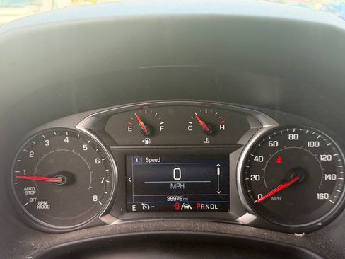Used 2024 Chevrolet Equinox LS w/ LS Convenience Package FWD image 9