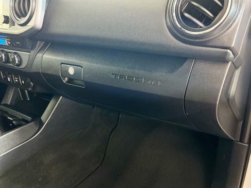 Used 2019 Toyota Tacoma TRD Pro AWD/4WD image 35