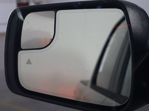 New 2027 RAM 1500 Laramie w/ Night Edition AWD/4WD image 39